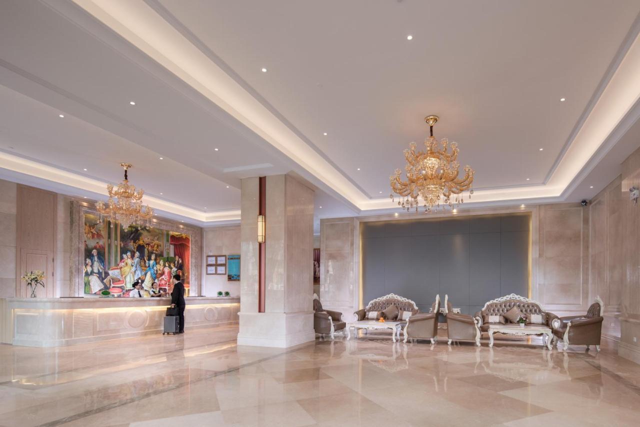 Vienna International Hotel Lianjiang  Luaran gambar